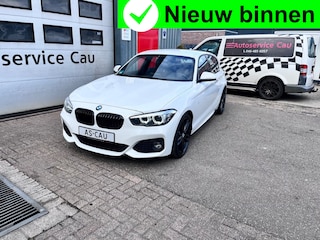 BMW 1-serie 5-deurs hatchback 1er - 118i M Sport shadow Keyless|Leer|LED|PDC|18inch