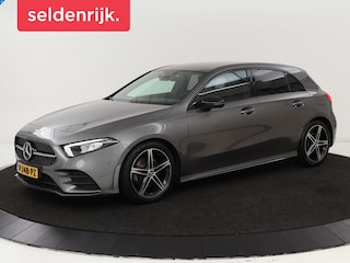 Mercedes-Benz A-klasse 160 Business Solution AMG | Stoelverwarming | Sfeerverlichting | Camera | Navigatie | Leder/Alcantara | Full LED | Widescreen | Climate control