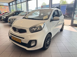 Kia Picanto 1.0 CVVT ISG Comf.P. AIRCO APK 6-26 BJ 2013