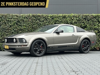 Ford Mustang USA 4.0 V6, SPOTGOEDKOOP, LEDER, CRUISE, LICHTMETAAL 16"