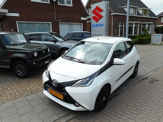 Toyota Aygo AUTOMAAT X-PLAY