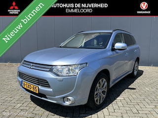 Mitsubishi Outlander 2.0 PHEV Instyle|trekhaak|Airco|opendak