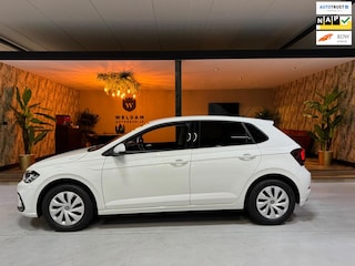 Volkswagen Polo 1.0 TSI Life Fabrieksgarantie StoelVW CarPlay LED PDC voor en achter Clima AC DAB Rijklaar