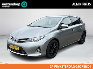 Toyota Auris 1.8 Hybrid Lease+ **NAVIGATIE/ KEYLESS/ PARKEERSENSOREN VOOR/ GARANTIE**