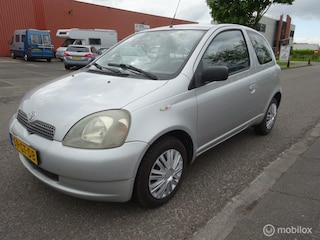 Toyota Yaris 1.3-16V VVT-i Luna AIRCO!!