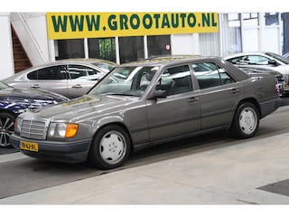 Mercedes-Benz 200-serie 200-500 (W124) 230 E Automaat NAP, Airco, Schuif-/Kanteldak elek., Trekhaak