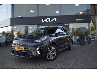 Kia Niro ExecutiveLine 64 kWh 3-Fase | Cruise Control Adaptief | Navigatie | Camera | SchuifKanteldak | Leder | StoelVerwarming | Tot 10Jr. Kia-Garantie