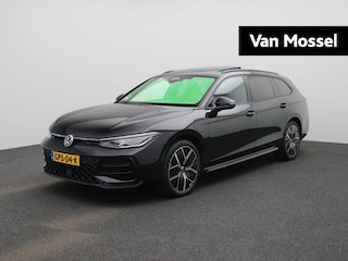 Volkswagen Passat Variant 1.5 eHybrid R-Line Business | Automaat | Navigatie | Draadloze Apple Carplay | Adaptieve Cruise control | Panoramisch dak | Travel Assist | Climate controle | Stoelverwarming | Achteruitrij camera | Parkeersensoren |