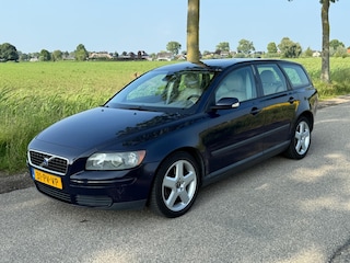 Volvo V50 2.4 Momentum AUT APK 02-2026 Airco Leder