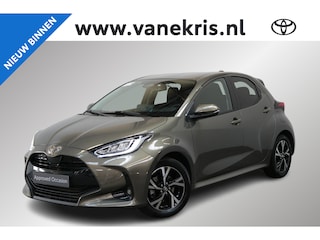 Toyota Yaris 1.5 Hybrid 115 First Edition, All Seasons