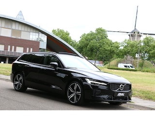 Volvo V60 2.0 T8 Plug-in Hybrid Long Range PHEV AWD R-DESIGN Plus Dark 310Pk Aut Full Options 1e eigenaar Pano Trekhaak Head-up