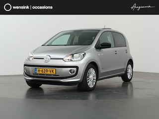 Volkswagen Up 1.0 groove up! | Panoramadak | Parkeersensoren | Bluetooth | Stoelverwarming | Cruise Control |