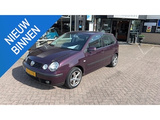 Volkswagen Polo 1.4-16V Comfortline Turijn uitvoering, 5 deurs, airco, centrale vergrendeling, elec. Ramen voor, cruisecontrol.