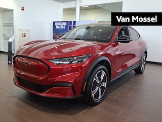 Ford Mustang Mach-E Standard RWD 75 kWh | Voorraad | 269PK | Volledig leder | Achteruitrijcamera | Navigatie | Apple Carplay/Android Auto | Parkeersensoren |