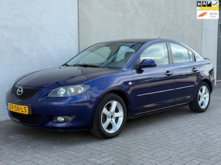 Mazda 3 2.0 Executive Sportline, APK
