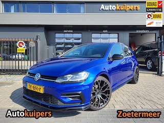 Volkswagen Golf 1.0 TSI Highline Business R