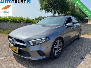 Mercedes-Benz A-klasse 180 Business Solution AMG | Pano | Camera