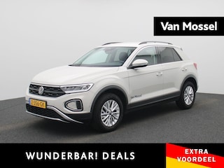 Volkswagen T-Roc 1.0 TSI Life | Navigatie | Draadloze Apple Carplay | Adaptieve cruise control | Travel Assist | LED verlichting |