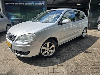 Volkswagen Polo 1.2-12V Trendline | AIRCO | 12MND GARANTIE |CRUISE |LMV |