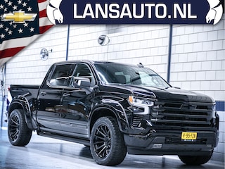 Chevrolet Silverado High Country Blacked Out | Trainhorn! | 1e eigenaar + nieuw geleverd Widebody