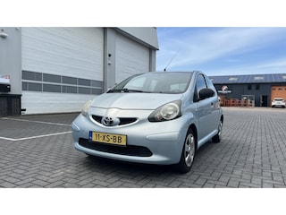 Toyota Aygo 1.0-12V