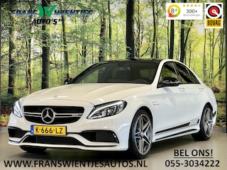 Mercedes-Benz C-klasse 63 | 19" Lichtmetaal | Camera | LED | Leder | Cruise Control | Airconditioning | Parkeersensoren | Bluetooth | Elektrische Stoelen |