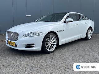 Jaguar XJ 3.0 V6D 275pk Premium Luxury Schuifdak | Bestuurdersstoel met geheugen | Elektrische achterklep | Leder | 19'' velgen |