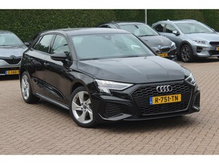 Audi A3 Sportback 30 TFSI S edition / Virtual Cockpit / Apple CarPlay / Full LED / 17'' / Navigatie / Half leder / Parkeerhulp achter / ACC