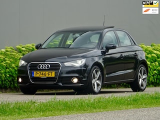 Audi A1 Sportback 1.4 TFSI AUT S-Line interieur / Panorama / LED
