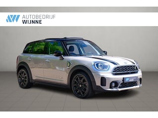 Mini Countryman 2.0 Cooper S E ALL4 Aut. MINI Yours | Navi | Head-up Display | Harman/kardon | Elektrische Achterklep | Keyless | Leder | Verwarmbare Voorruit
