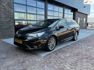 Toyota Avensis Touring Sports 1.8 VVT-i Lease Pro | 91.000KM! | Pano | Navi | Clima | Cruise |