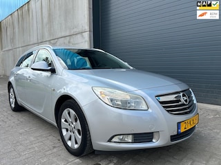 Opel Insignia Sports Tourer 1.6i T Edition CLIMA NAVI PDC