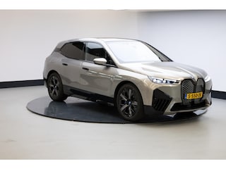 BMW iX xDrive40 High Executive 77 kWh | M-Sport | Sky Lounge | 21 Inch | Harman Kardon |