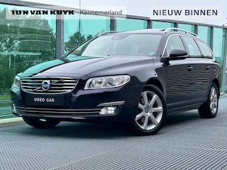 Volvo V70 2.0 T4 Inscription Edition Automaat, Schuif-Kanteldak, Electr. stoelen, Stoel verwarming / koeling, Adaptive cruise control, volledig dealeronderhouden.