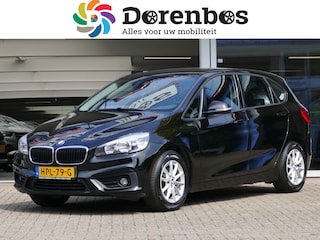 BMW 2-serie Tourer 218i Executive | navigatie | stoelverwarming | winterwielen | trekhaak