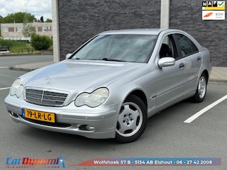 Mercedes-Benz C-klasse 180 K. Elegance // PDC // LMV // Cruise // Airco // Rijd Schakelt Goed