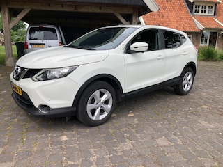 Nissan Qashqai 1.2 N-Connecta met trekhaak