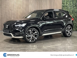 Volvo XC40 T5 Recharge R-Design | Vol! | Schuifdak | 360° Camera | Harman Kardon | Adaptieve Cruise Control | Standkachel met Volvo On Call App | Stoelverwarming voor+achter | Stuurwielverwarming | Full LED Meesturende koplampen | Pilot Assist | BLIS Dode Hoek Detec