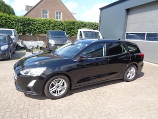 Ford Focus Wagon 1.0 EcoBoost Trend Edition Business Airco, Navigatie, Carplay, PDC v+a ,LM velgen