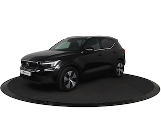 Volvo XC40 T4 Core Bright | Cruise Control | Parkeercamera | High Performance Audio | Parkeersensoren V+A |