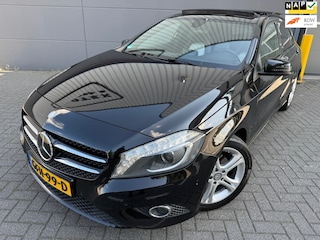 Mercedes-Benz A-klasse 200 Prestige Comfort*Pano-Dak*Automaat*NAVI*Cruise*Airco*Camera*Velgen*Park-Sensoren*C-D-Afstan