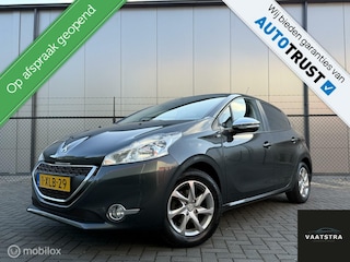Peugeot 208 1.2 VTi Style | Airco | Cruise | Nav | PDC V+A | Orig NL | NAP | Dealer ond | DB riem vervangen
