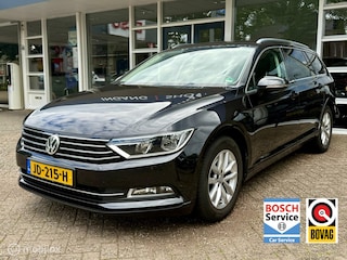 Volkswagen Passat Variant 1.6 TDI Highline Digidash, ACC, Camera, Navi, LM..