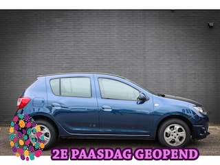 Dacia Sandero 0.9 TCe SL Royaal Net binnen; wordt nog showroomklaar gemaakt