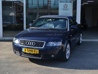 Audi A4 3.0 V 6 quattro Pro Line/ Youngtimer / Automaat/