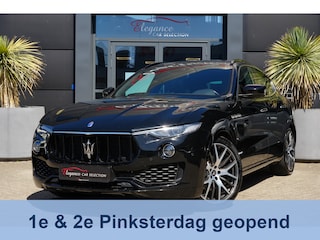 Maserati Levante 3.0 V6 AWD GranSport 350pk Panoramadak/Stoelverwarming/Camera
