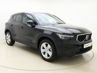 Volvo XC40 B3 177PK Core / Elektrisch verstelbare stoelen / Elektrische achterklep / ACC / Pilot Assist /
