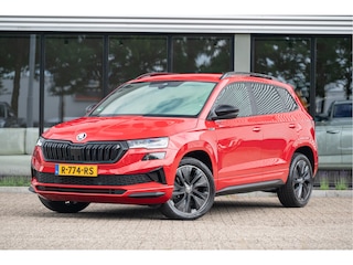 Skoda Karoq 1.5 TSI Sportline DSG | DCC | El. Trekhaak | Virtual Cockpit | Navi | Adapt. Cruise | 18"