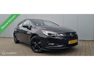 Opel Astra 1.6 CDTI Edition