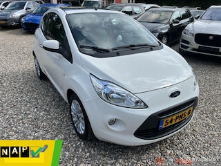 Ford Ka 1.2 Titanium X start/stop,Pano,Clima!